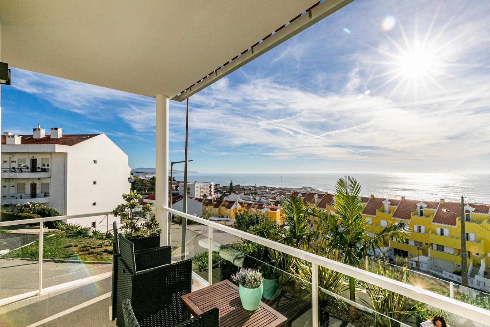 Vibing & Liming Ericeira Hotel Екстериор снимка