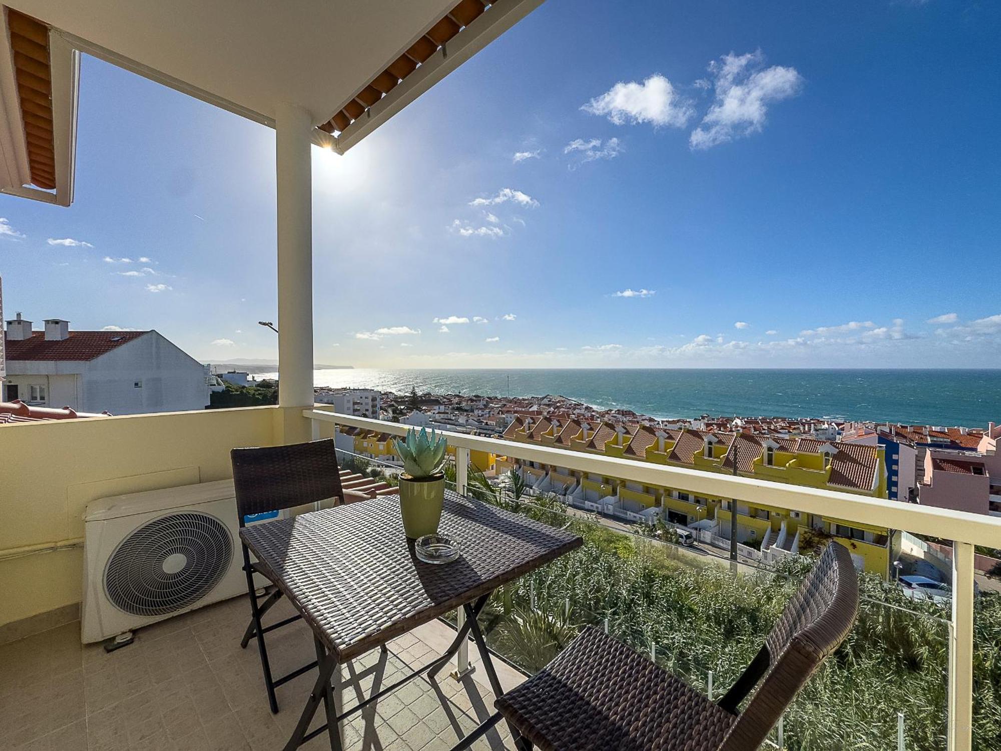 Vibing & Liming Ericeira Hotel Екстериор снимка